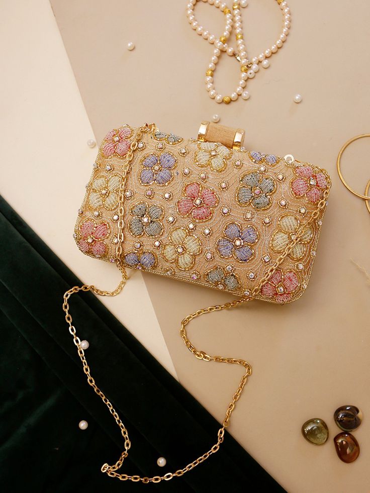 LADIES PURSE